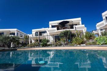 Aparthotel Ocean Breeze