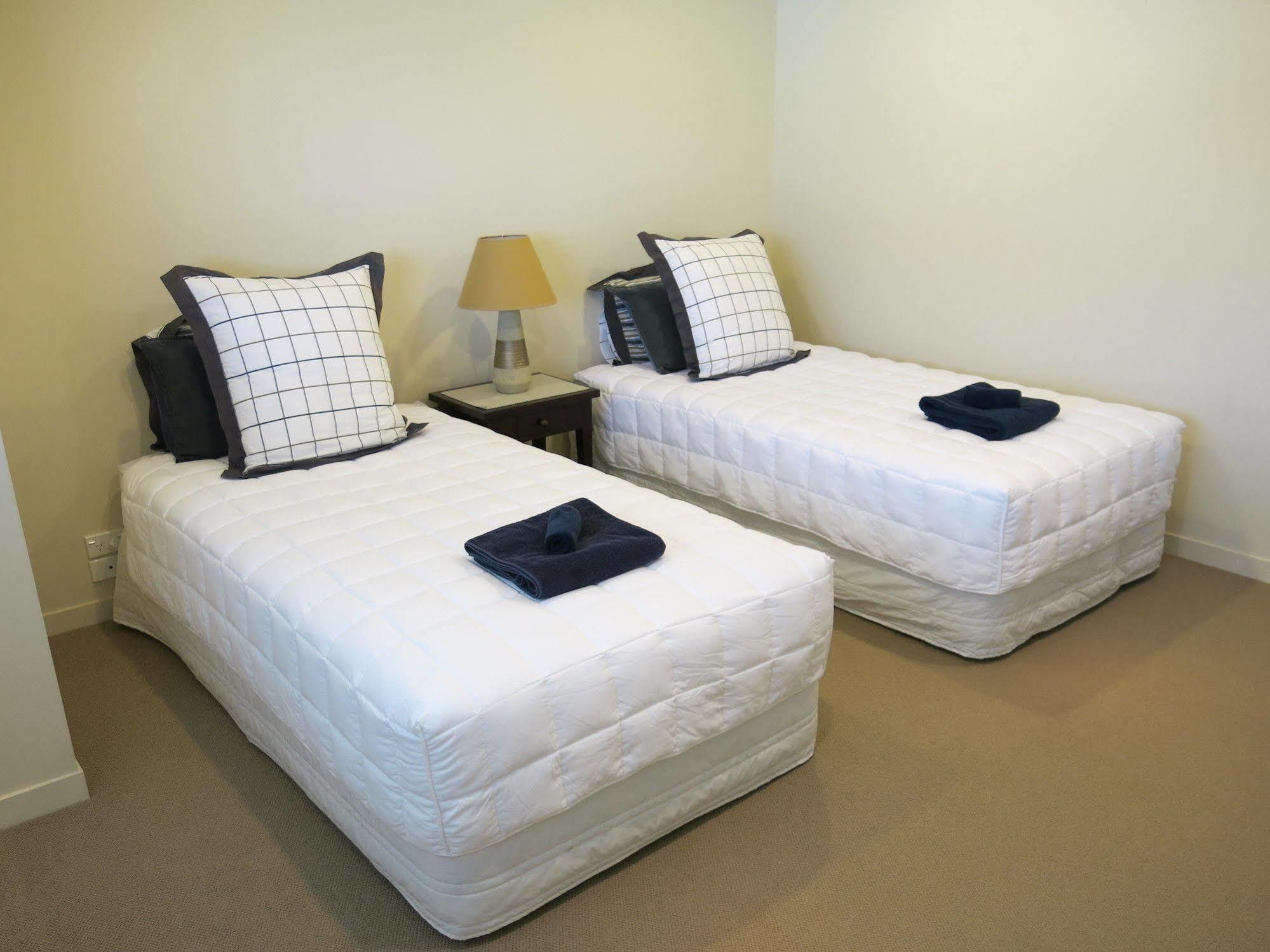 Ocean Breeze Aparthotel Pauanui